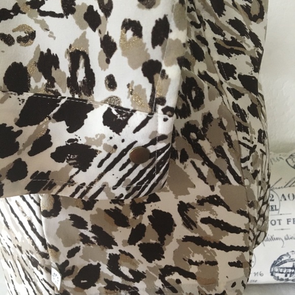 Chico’s Zenergy Tribal Print Blazer Sz M - Picture 7 of 16